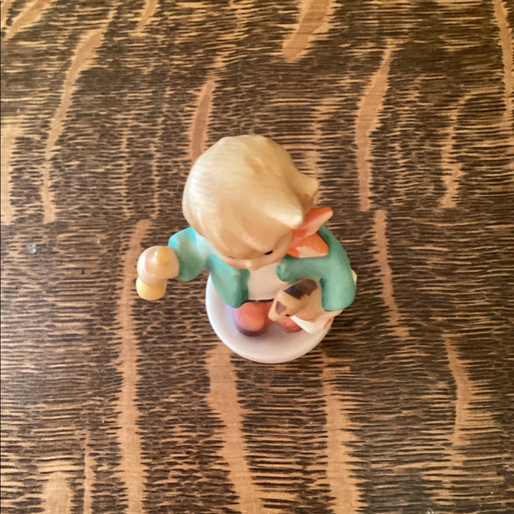 Hummel ~Boy w/ Horse - Picture 7 of 7